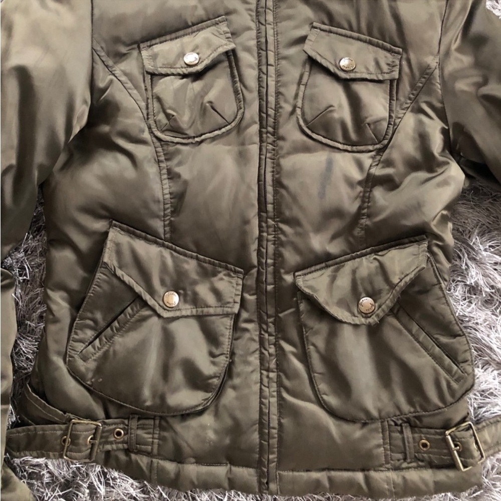 Guess Puffer Jacket - Picture 2 of 9